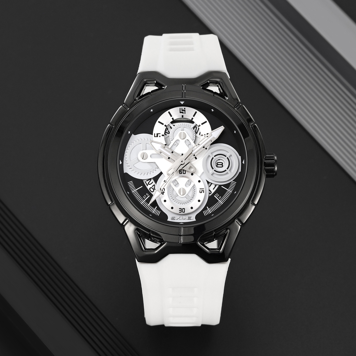 SKMEI 9349 Men's Quartz Silicone Watch