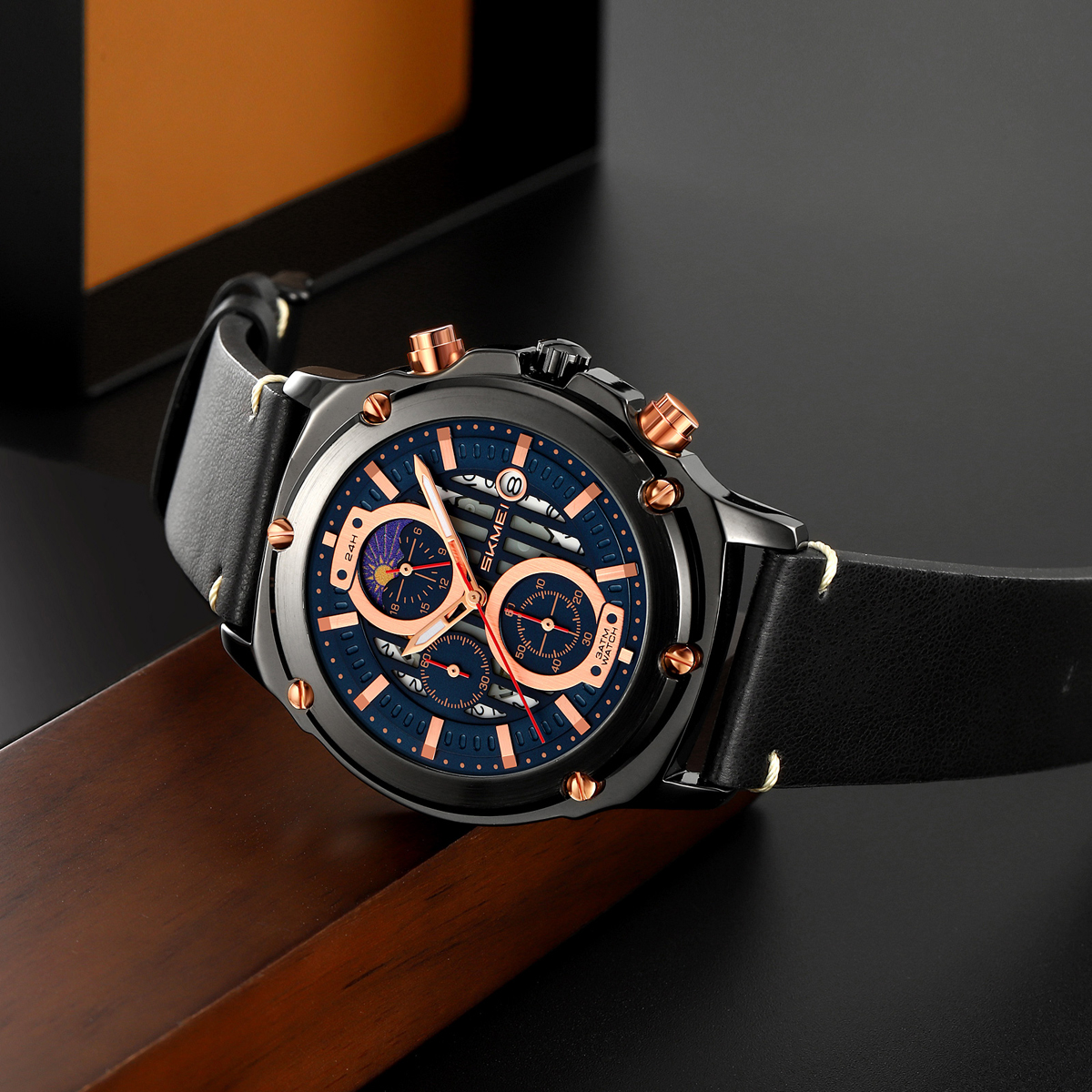 SKMEI 9351 Men's Multi-Function Quartz Watch Leather Strap 