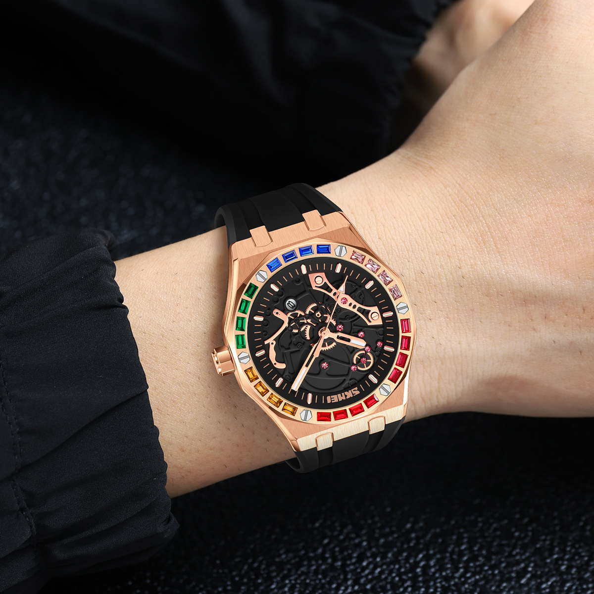 Skmei 9365 Men's Luxury Creative Design Quartz Wristwatch
