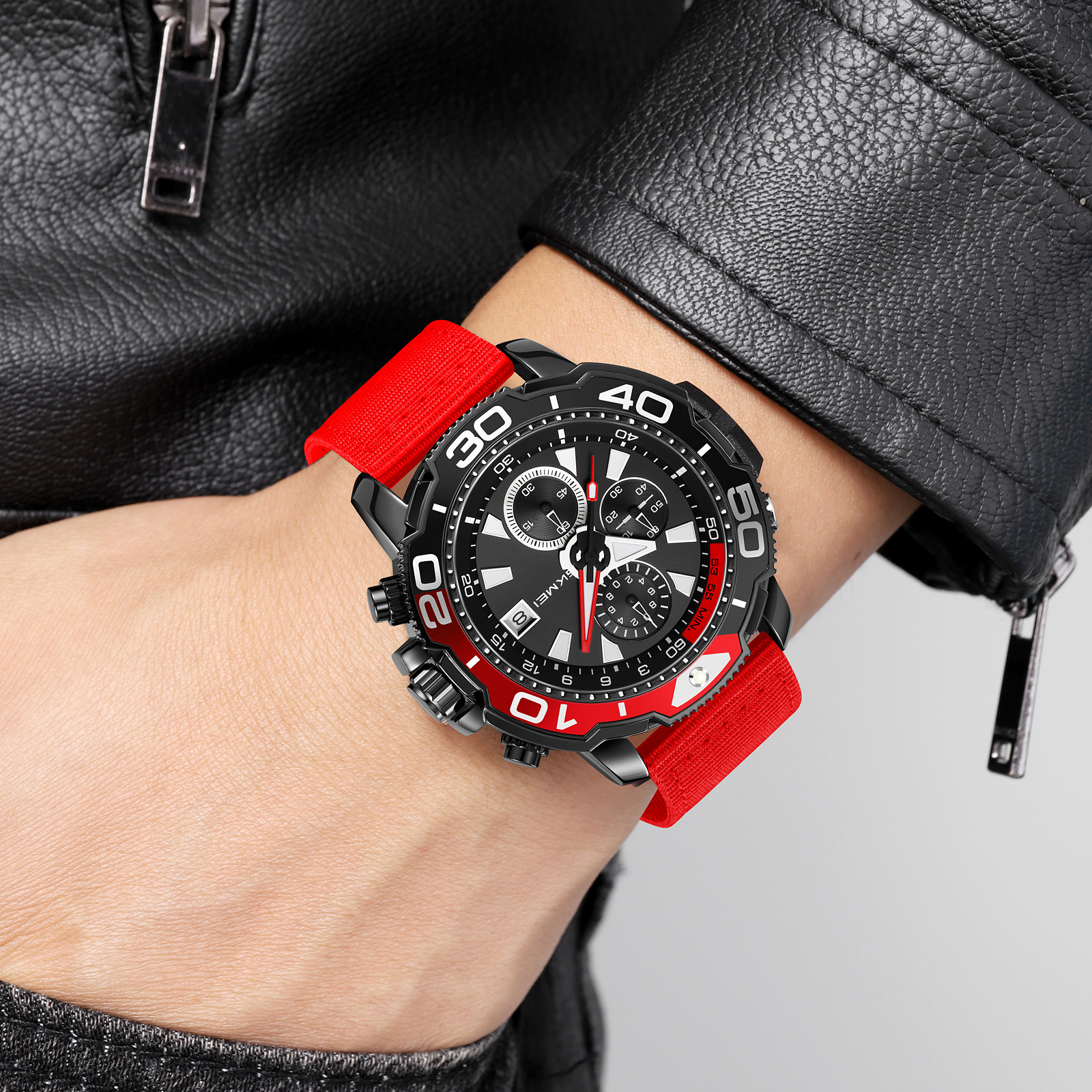 SKMEI 9381 Trendsetting Men's Quartz Watch 