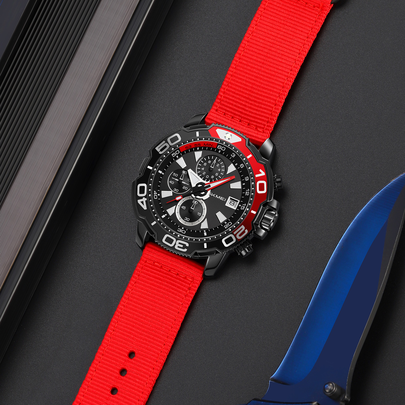 SKMEI 9381 Trendsetting Men's Quartz Watch 