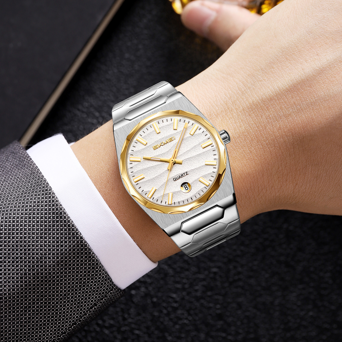 SKMEI 9382 MEN WATCHES