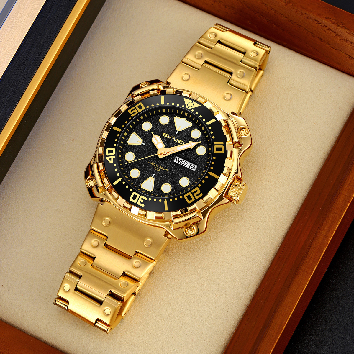 SKMEI 9385 Luxury Watches