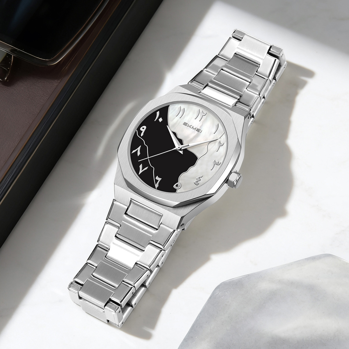 SKMEI 9391 Arabic dial quartz watch