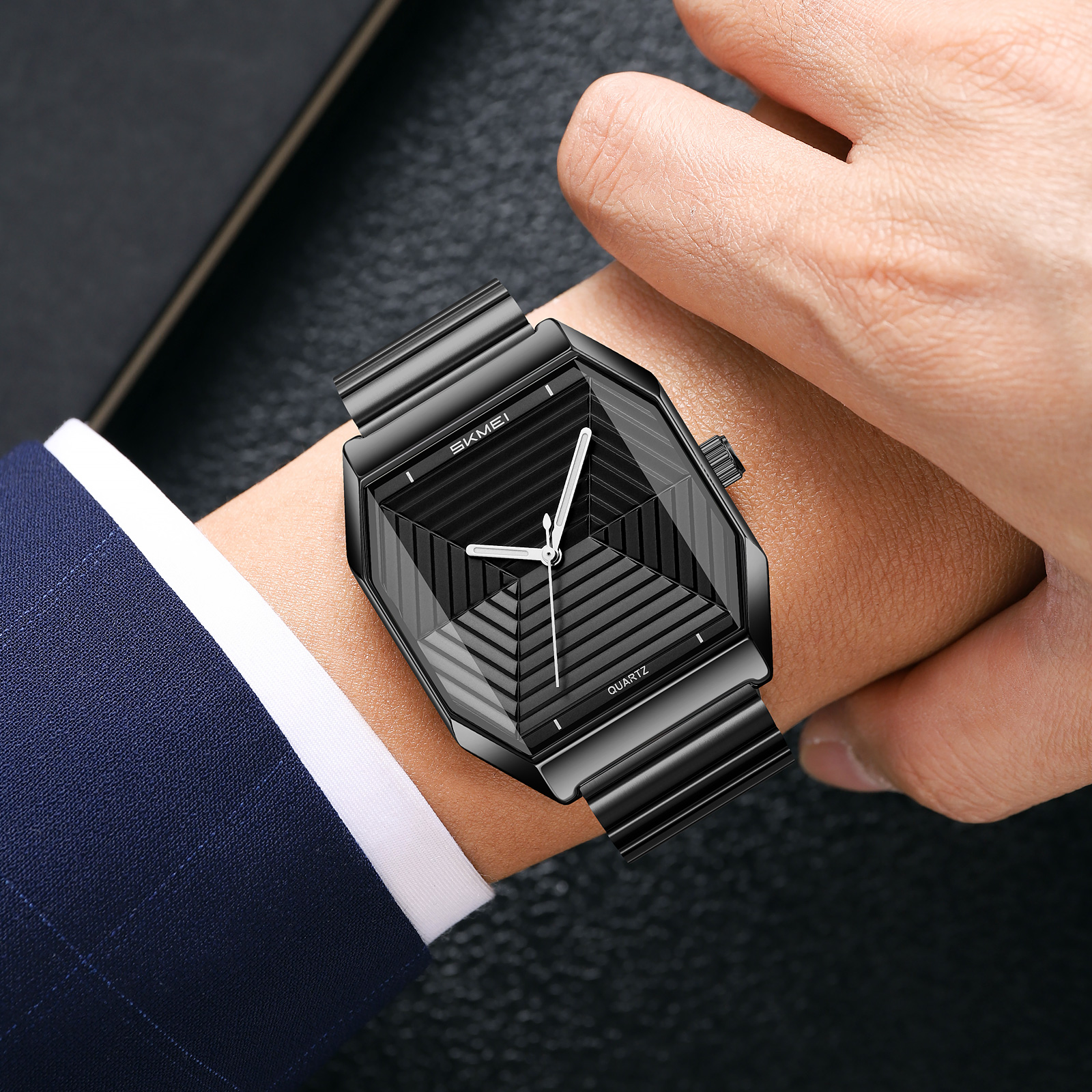 SKMEI 9393 MEN FASHION WATCH