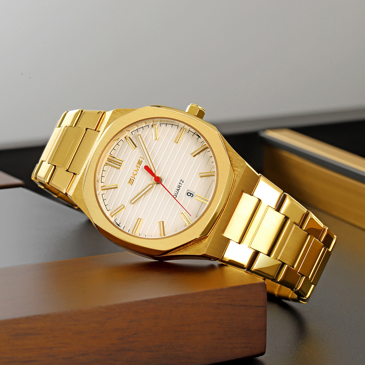 Watch Source Factory Wholesale Men's Steel Band Quartz Watch SKMEI 9397