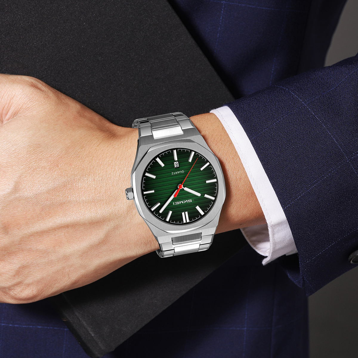 Watch Source Factory Wholesale Men's Steel Band Quartz Watch SKMEI 9397