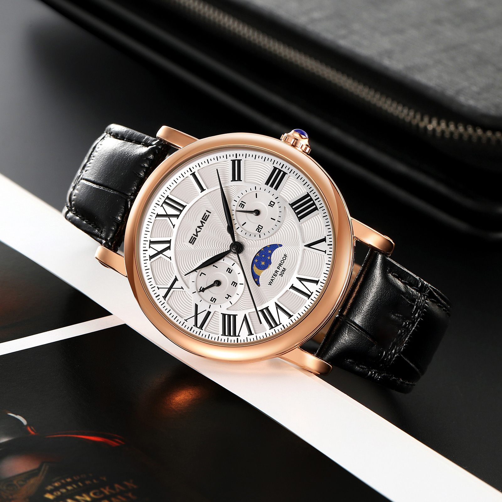 9438 SKMEI Vintage Mens Quartz Watch