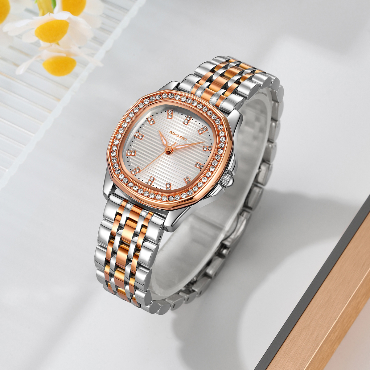 9439 SKMEI Luxury Ladies Quartz Watch