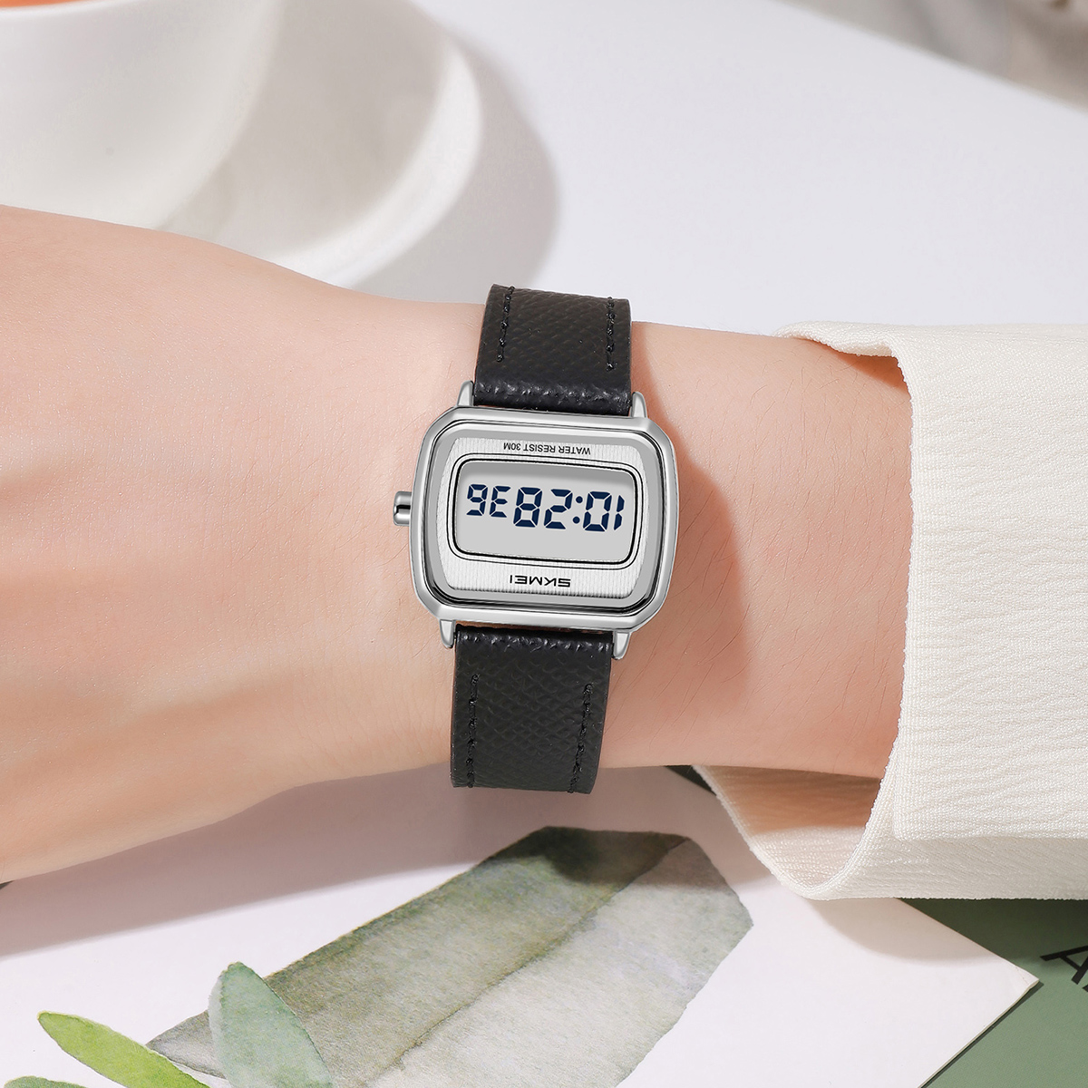 2598 Mini Square LCD Dial Vintage SKMEI Ladies Digital Watch