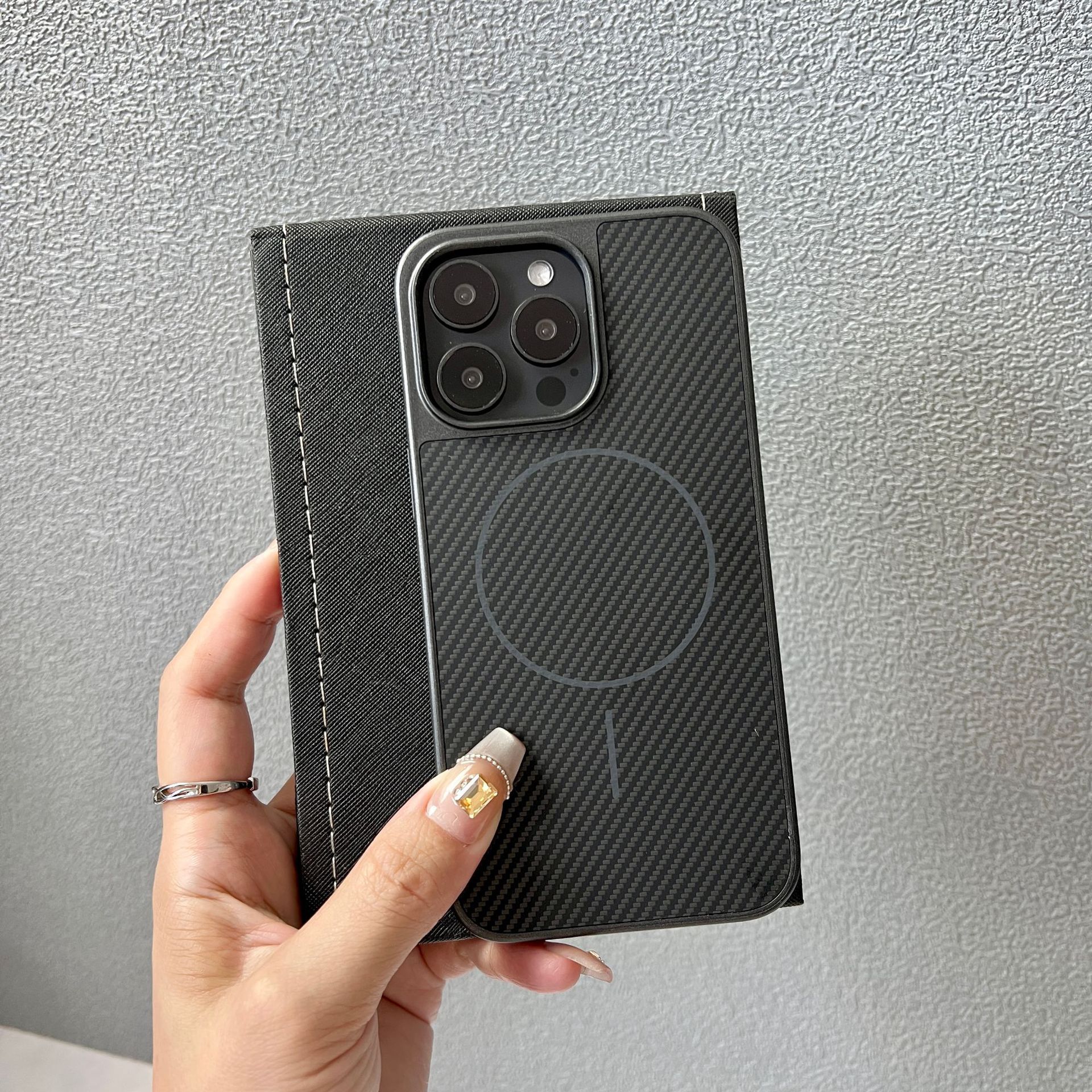 Classic Carbon Fiber Magnetic Phone Case