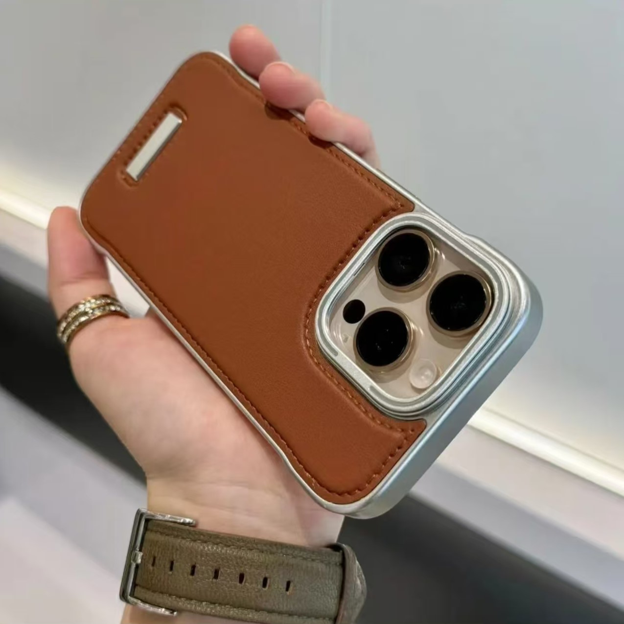 New Ultra-thin Frameless Leather Phone Case