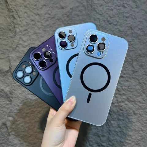 Magnetic Metal Snap-On Phone Case: Style Meets Security