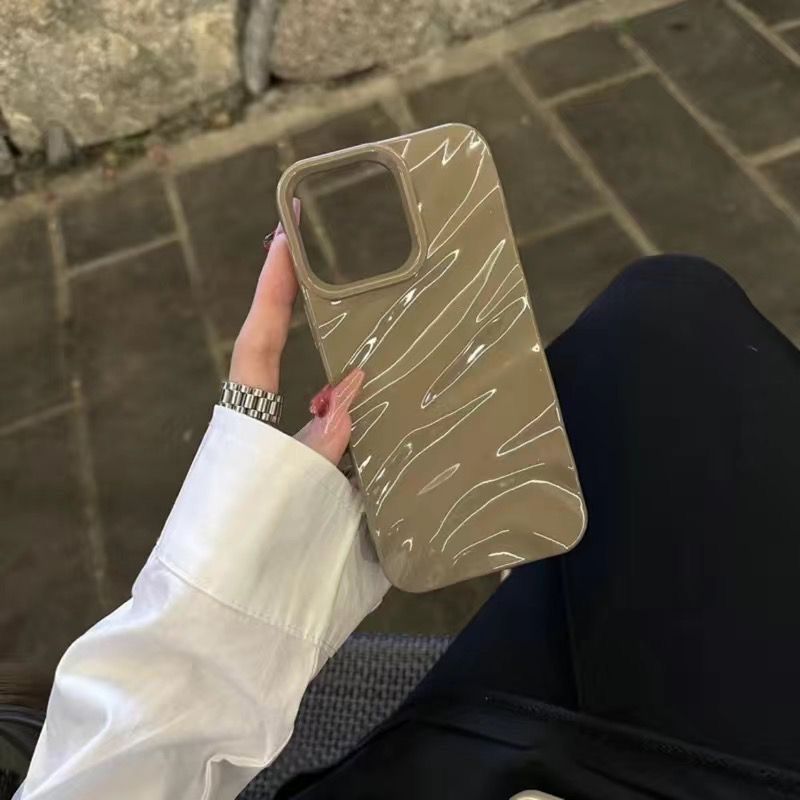 New Solid Silk Pleated Shape Phone Case