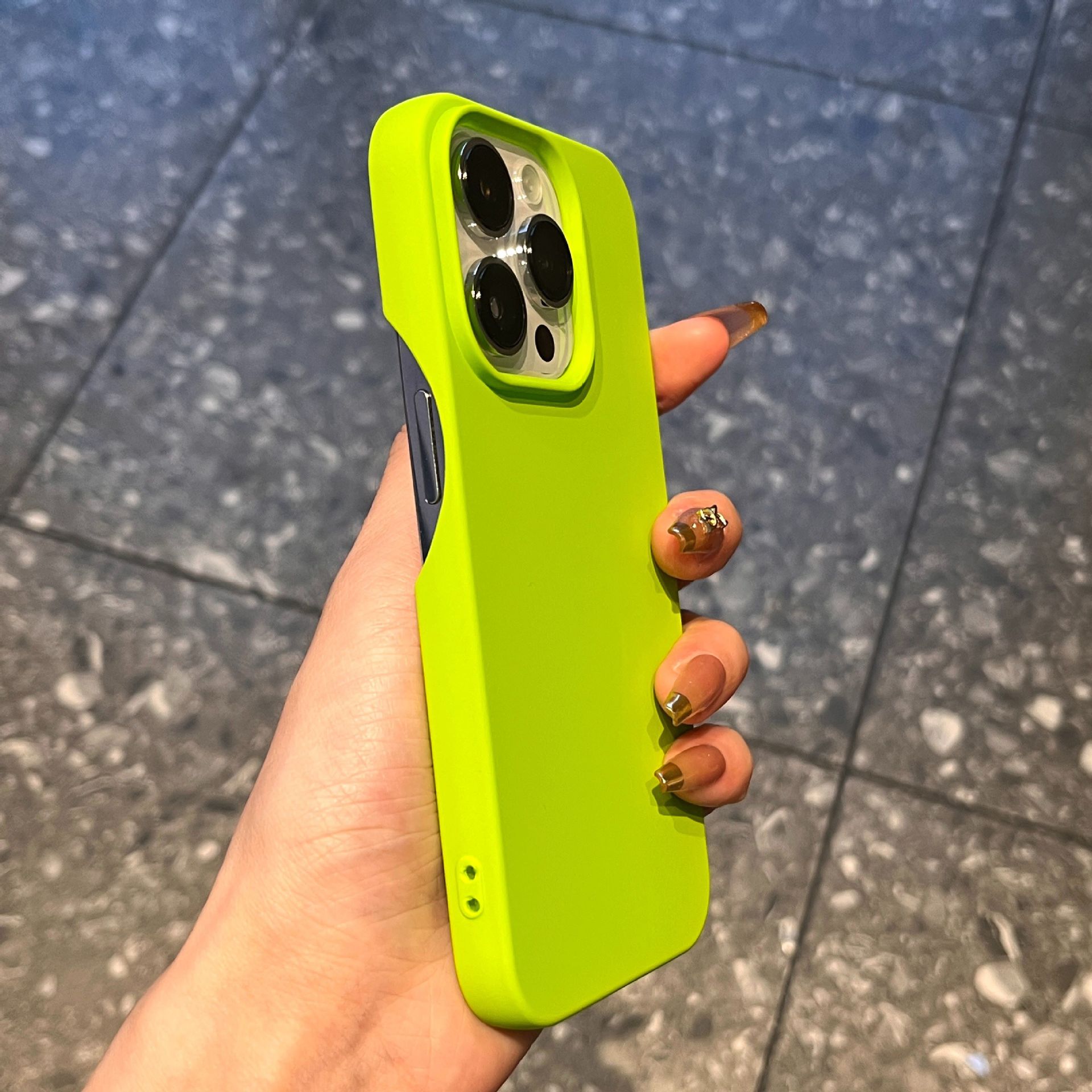 New Solid Color Ultra-Thin Half-Case Phone Cover