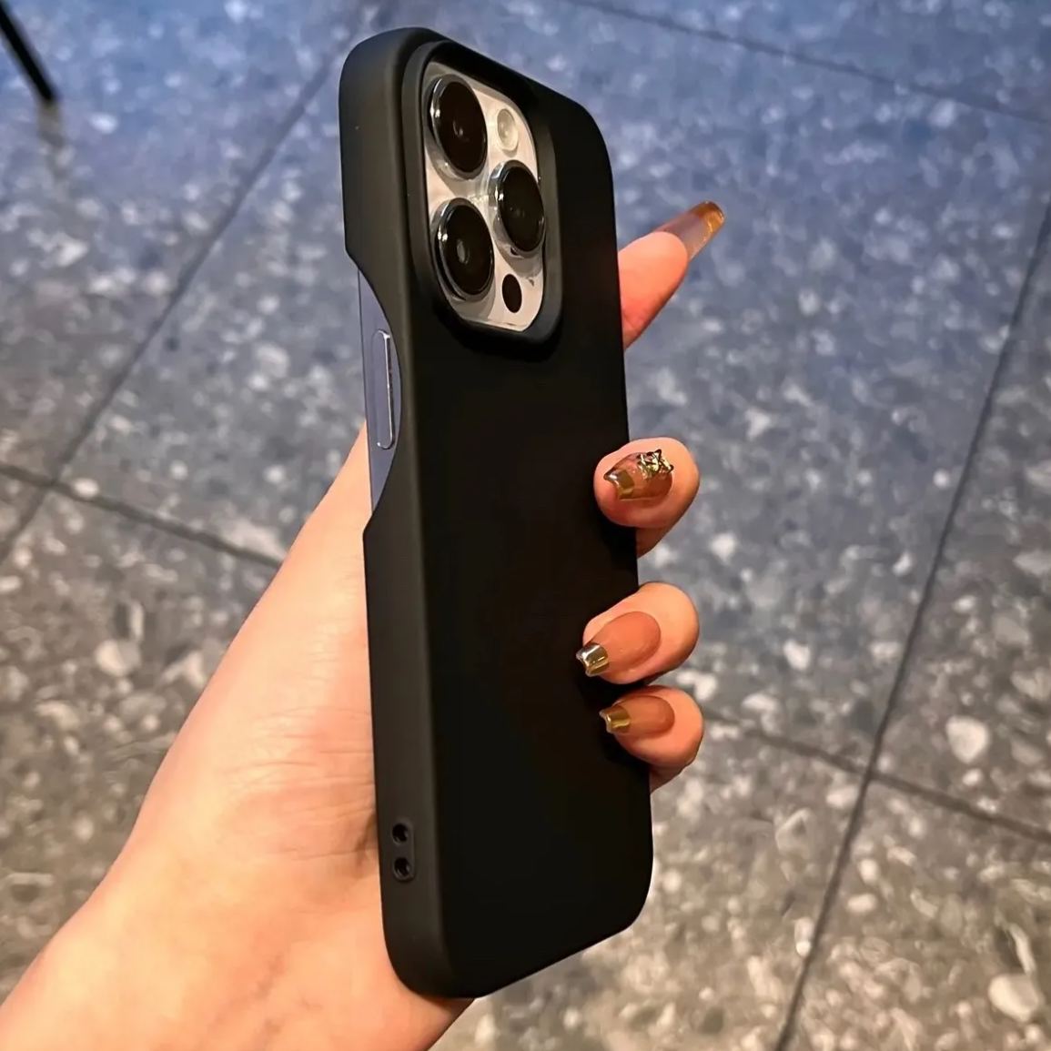 New Solid Color Ultra-Thin Half-Case Phone Cover