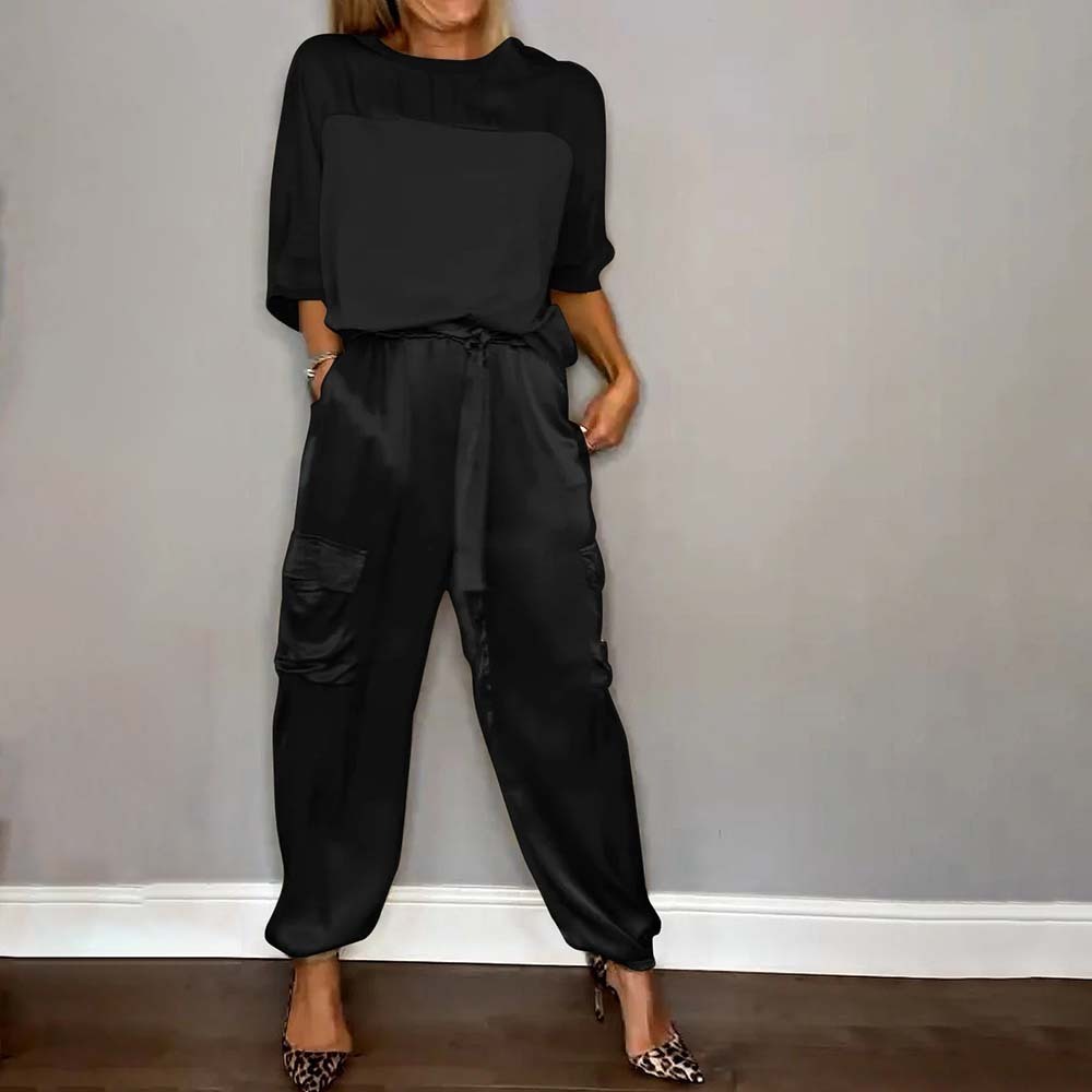 Conjunto dos piezas de top y pantalón media manga de raso liso