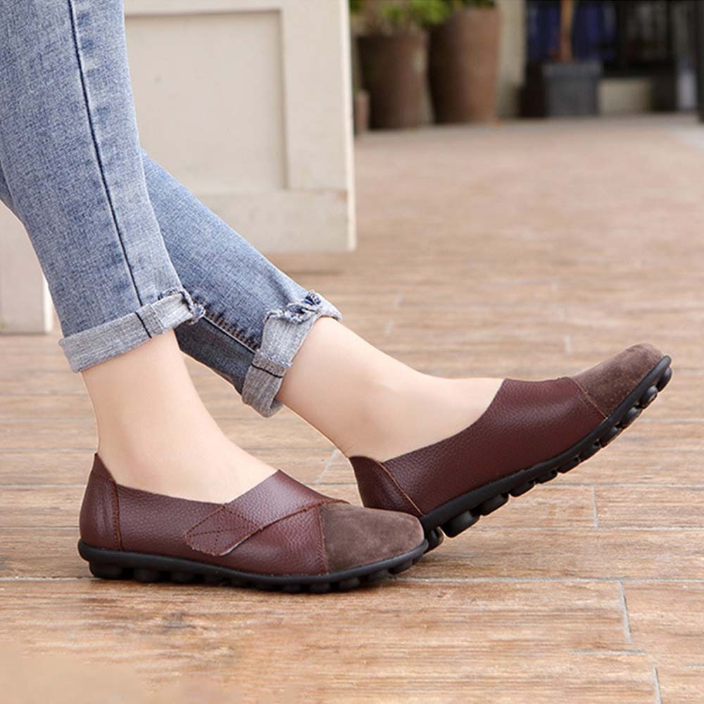 Zapatos casuales de cuero cómodos con velcro