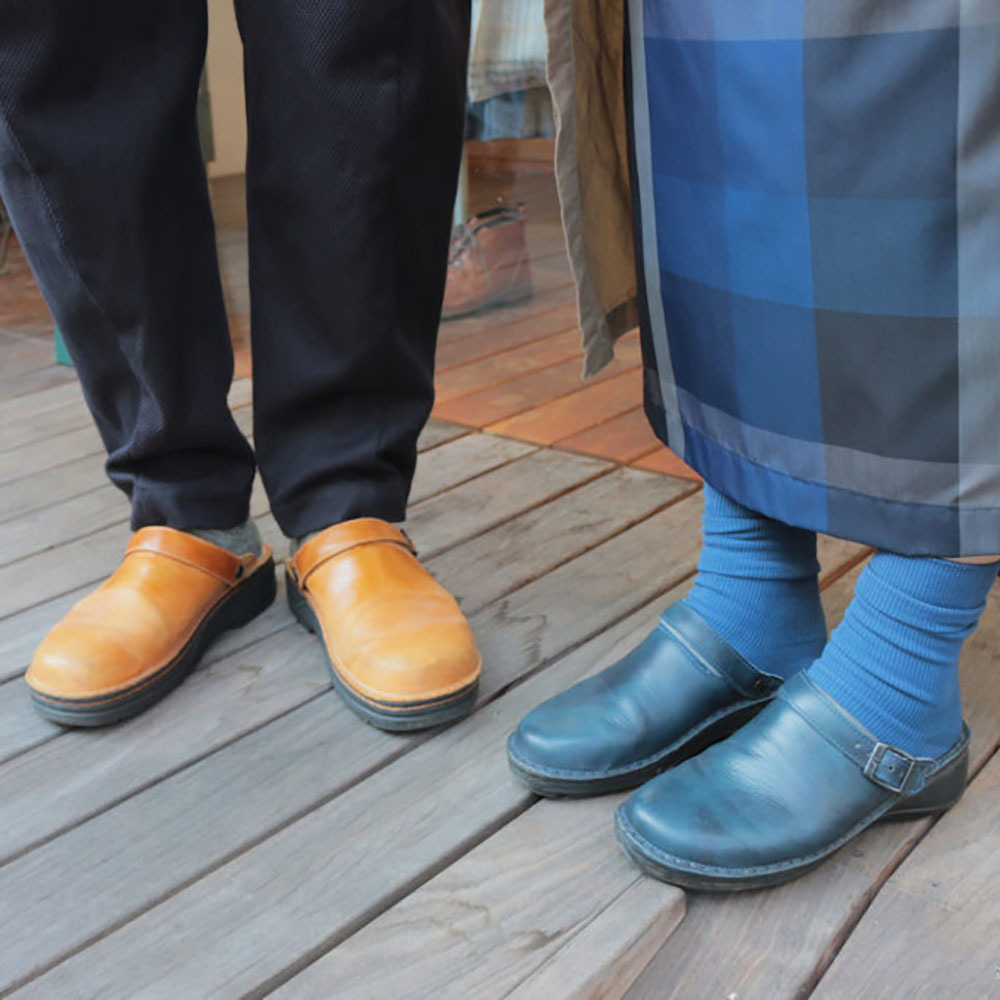 Zapatillas de hombre de piel auténtica de gran tamaño