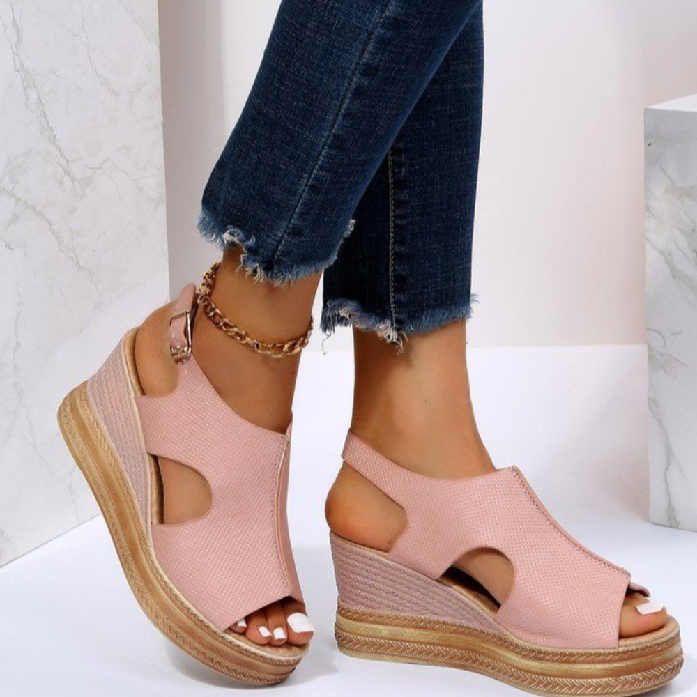 Olivoslindo Sandalias de cuña con hebilla y punta abierta estilo romano