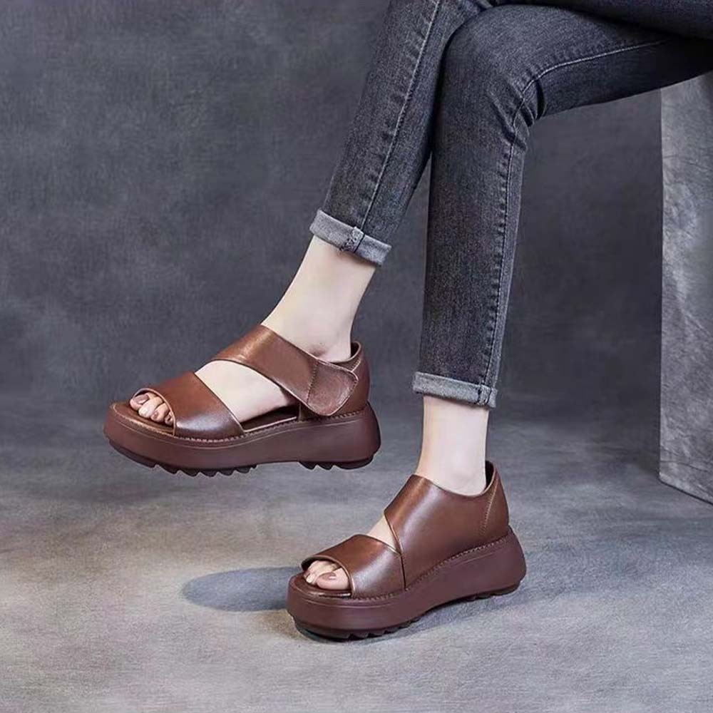 Sandalias informales de piel con velcro y suela gruesa para mujer