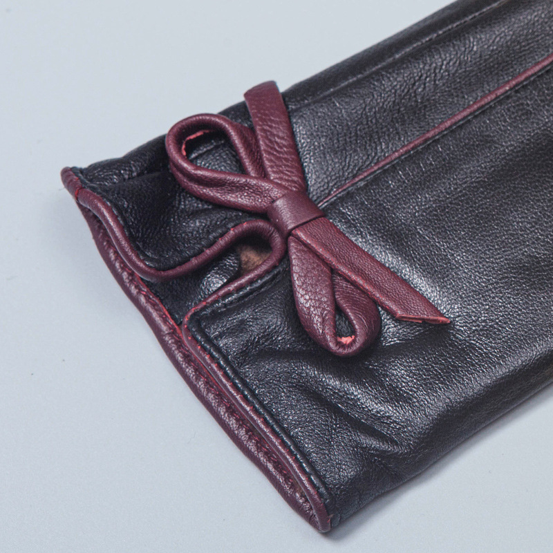 Nuevos guantes de PU con lazo a la moda