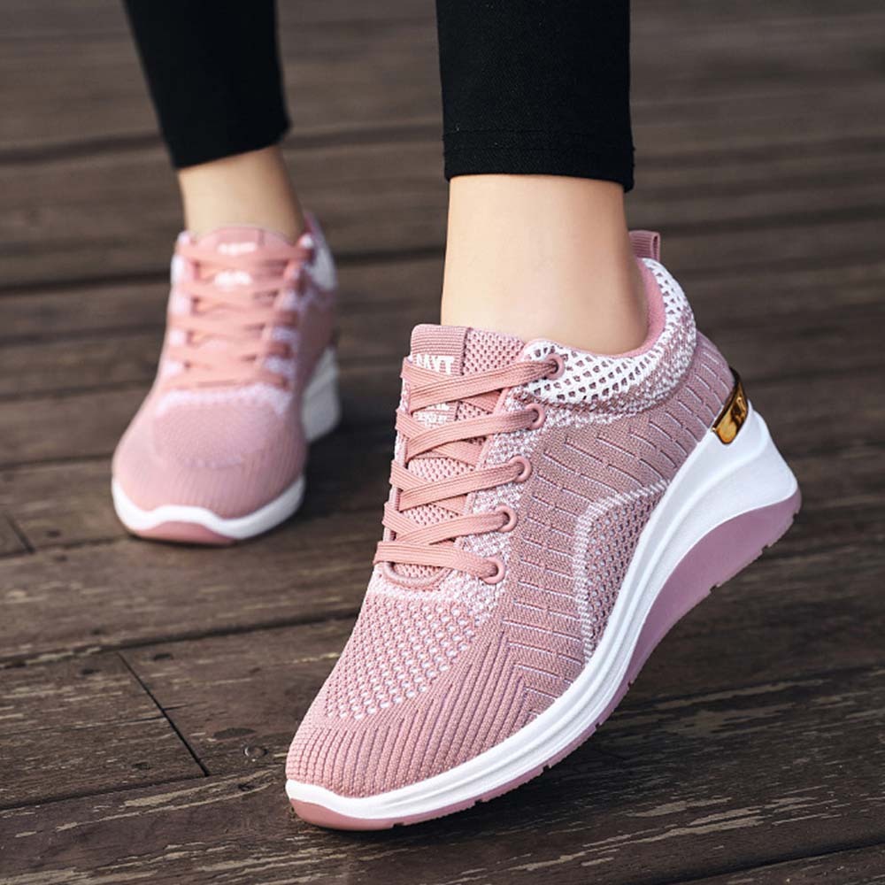 Nuevas zapatillas transpirables de suela gruesa para mujer