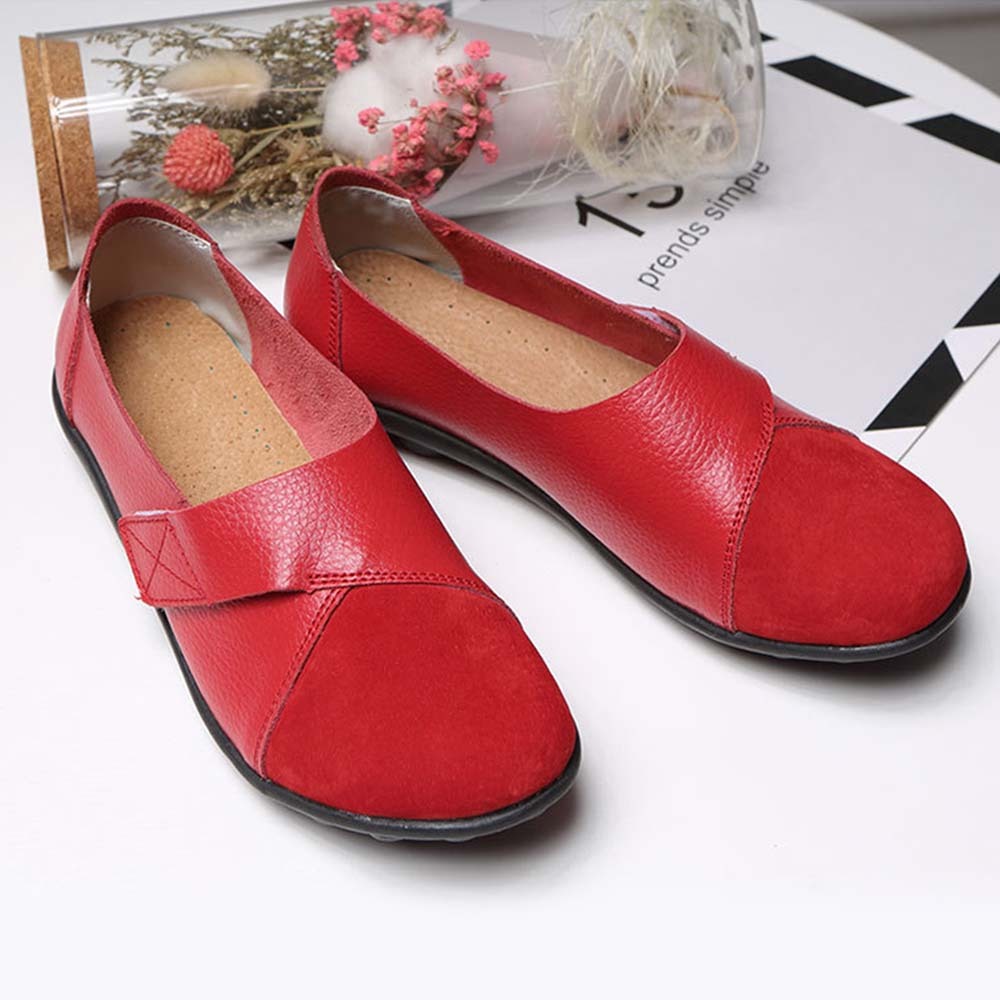 Zapatos casuales de cuero cómodos con velcro