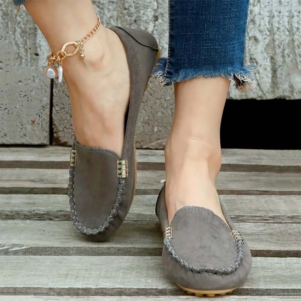 Women's comfortable flats, fashionable slip-on soft-soled loafers