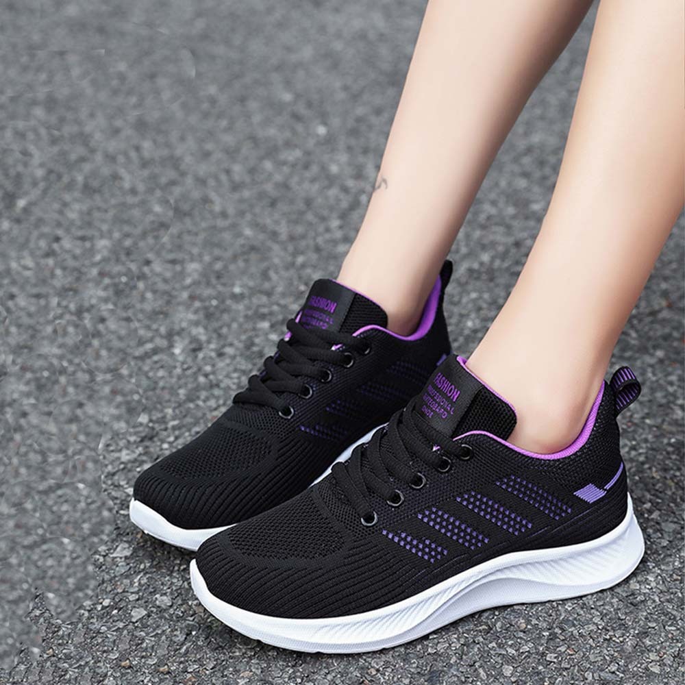 Women's Breathable Flyknit Mesh Casual Lace-up Sneakers