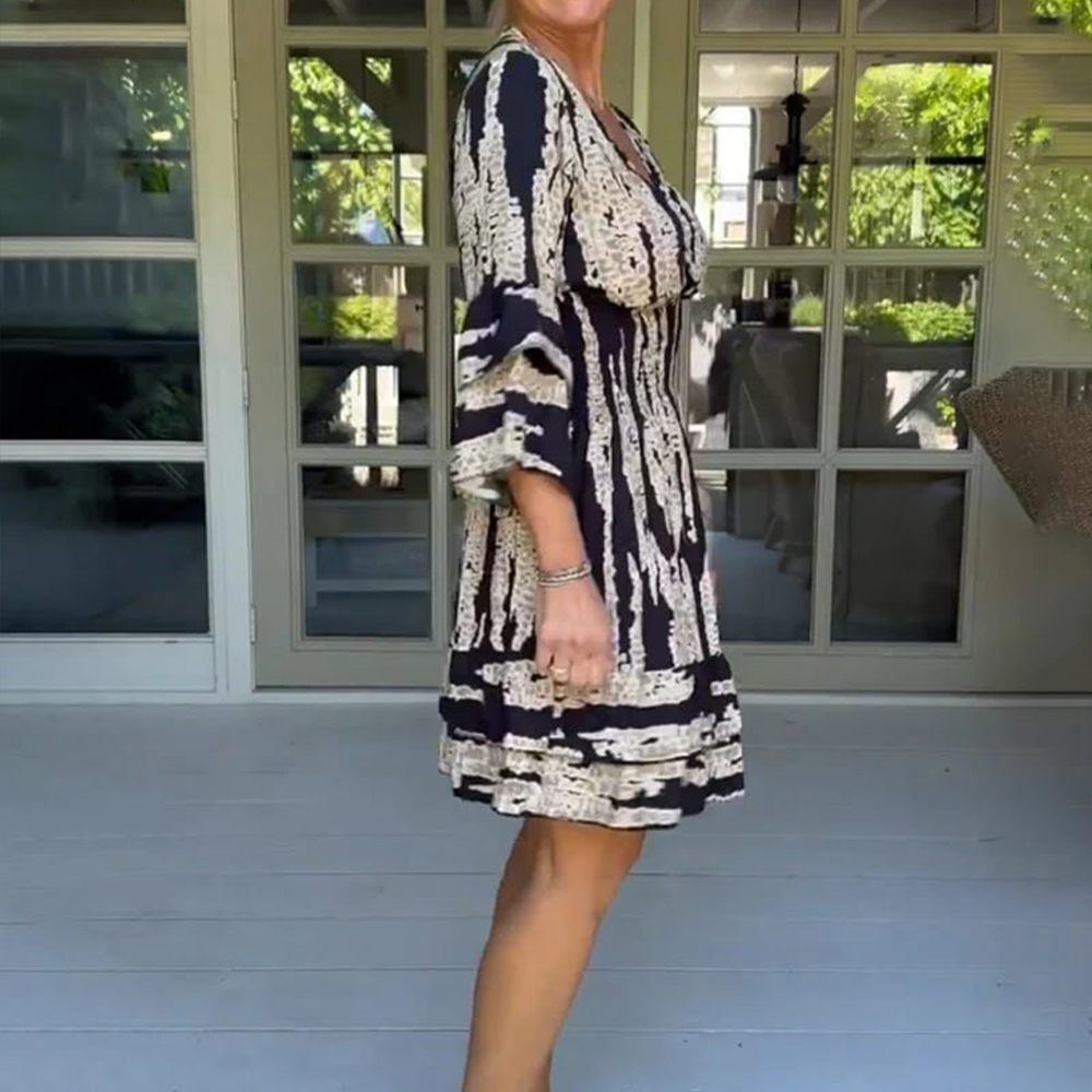 2024 New Year Hot Sale-V Neck Bell Sleeve Printed Dress