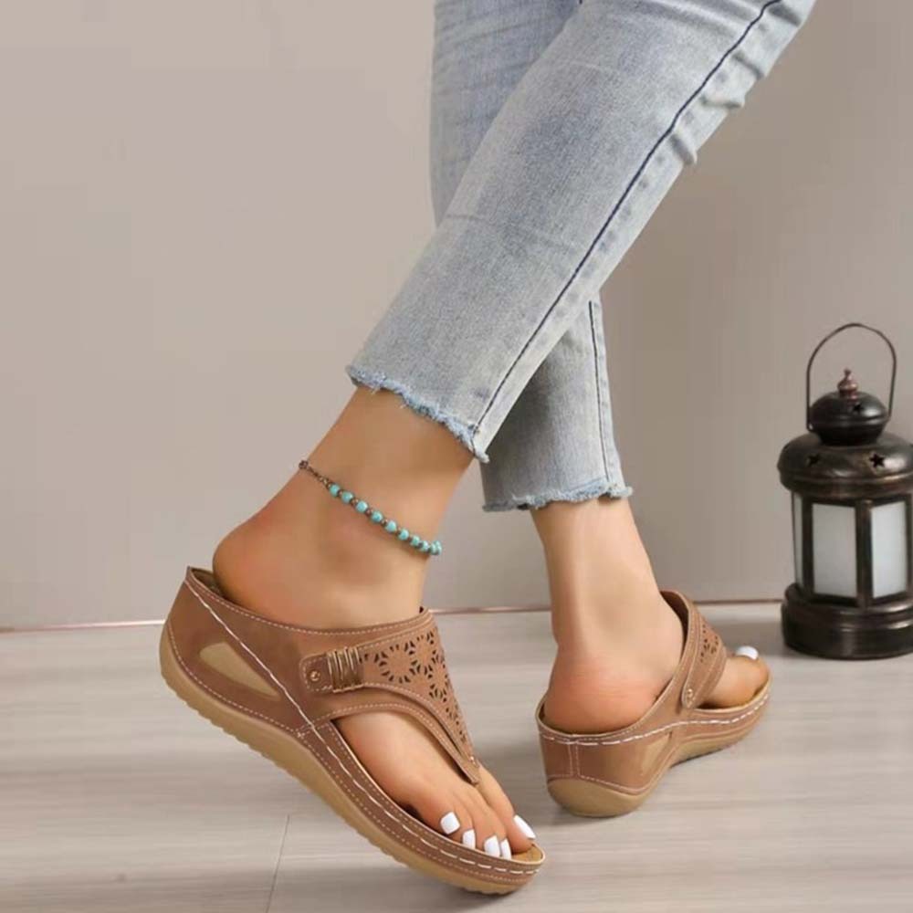 Sandalias de playa con cuña y chanclas retro para mujer