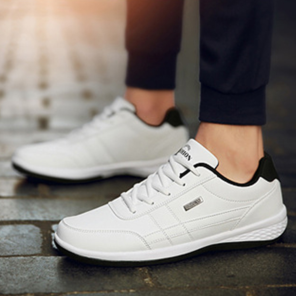 Glückbox™ Bequeme Ledersneaker in Großen Sportschuhe Lässige Schuhe