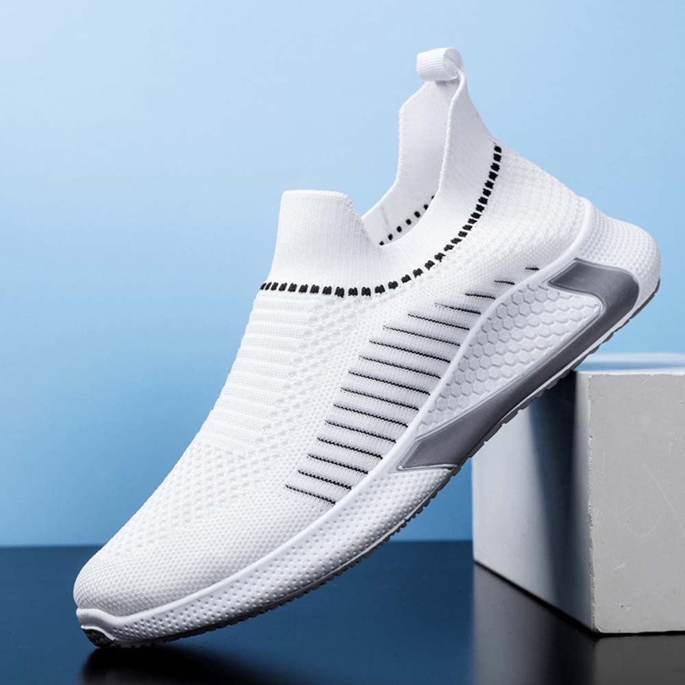 2024 New men's breathable and comfortable casual sports shoes