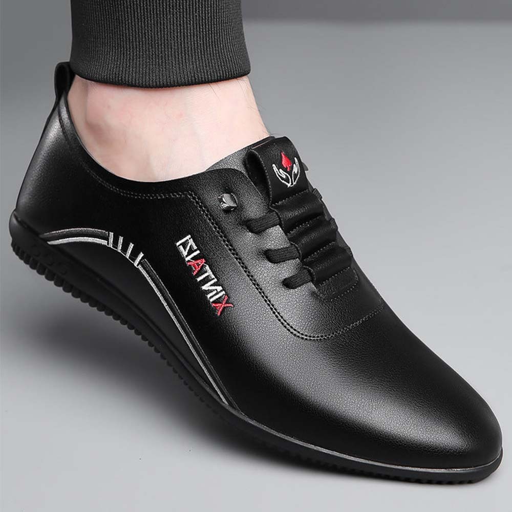 Zapatos casuales de cuero con suela blanda y estilo para hombre