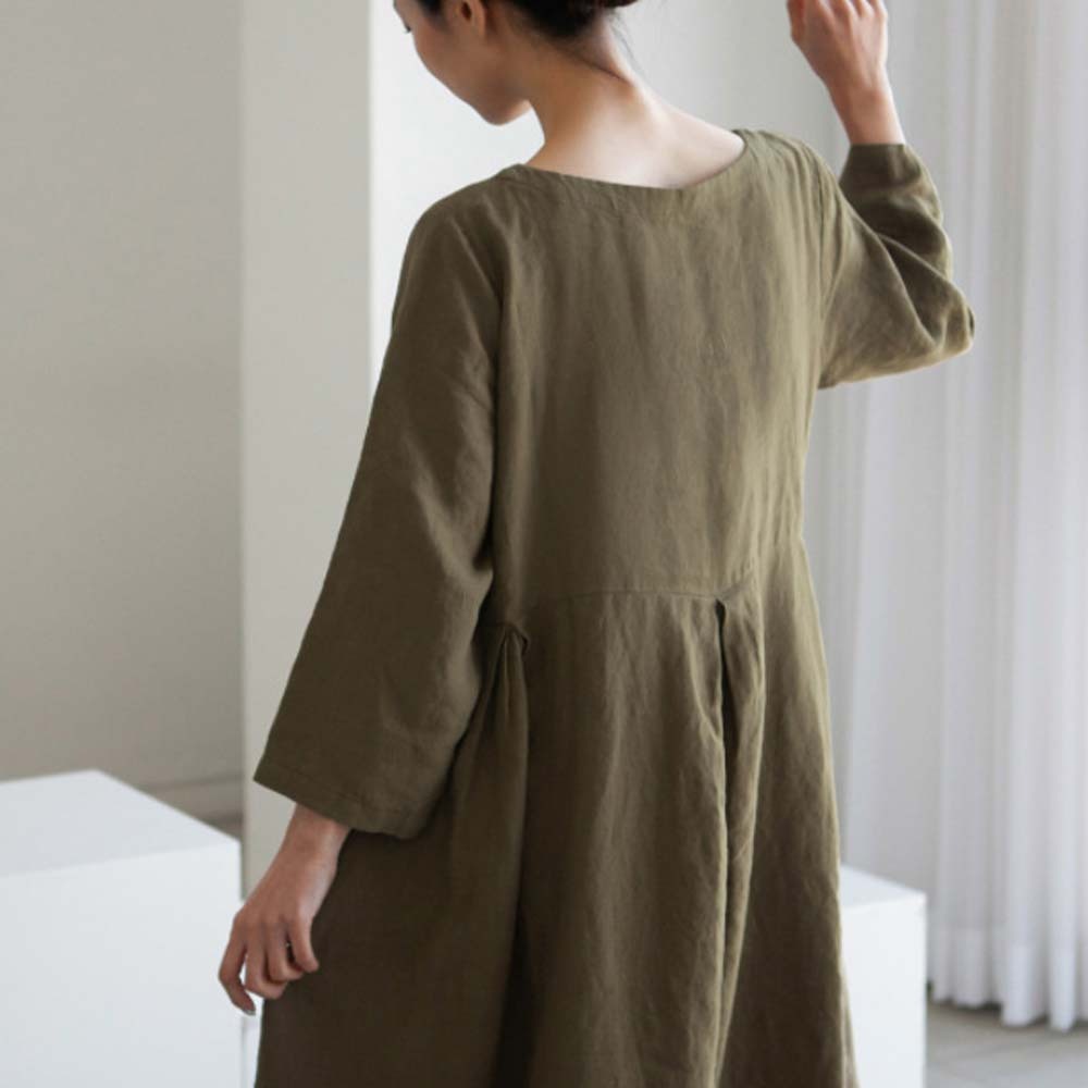 Spring and autumn casual loose round neck cotton and linen dress