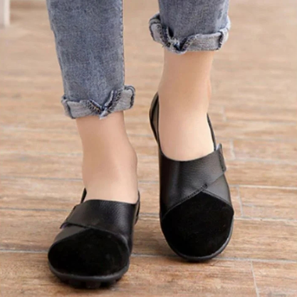 Zapatos casuales de cuero cómodos con velcro