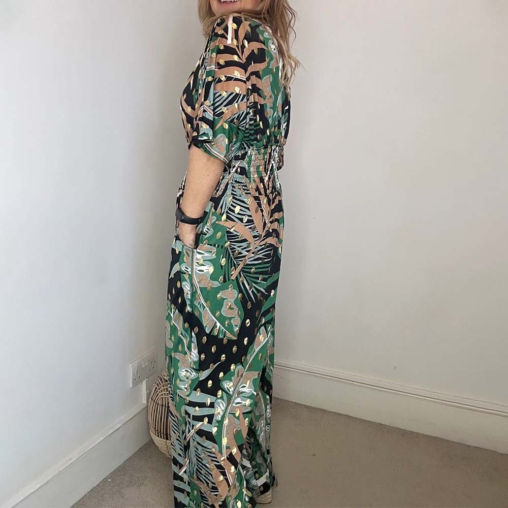 Mono holgado de talla grande con estampado de hojas estilo centro turístico para mujer