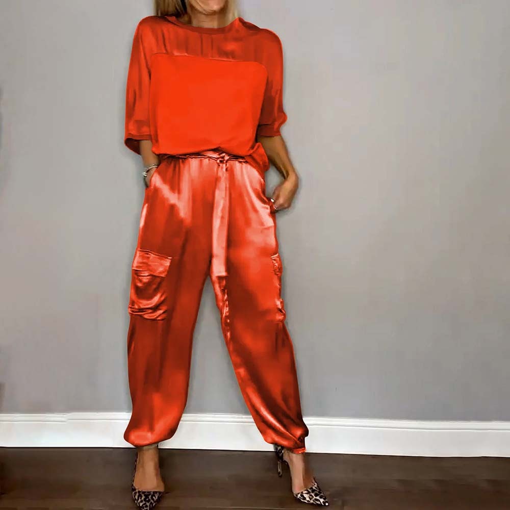 Conjunto dos piezas de top y pantalón media manga de raso liso