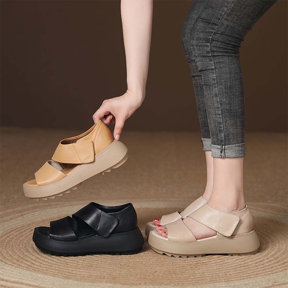 Sandalias informales de piel con velcro y suela gruesa para mujer