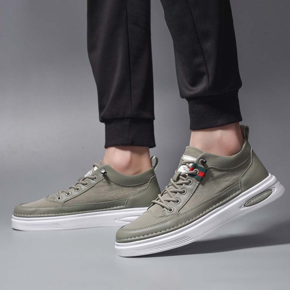 Zapatos casuales transpirables de moda de primavera para hombres