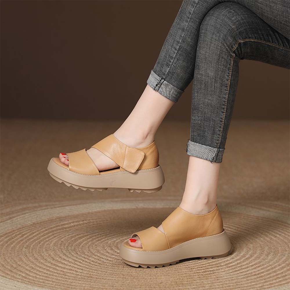 Sandalias informales de piel con velcro y suela gruesa para mujer