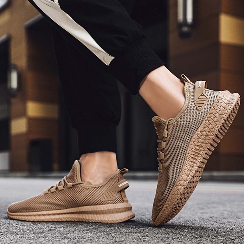 2024 New Men's Large Size Comfortable Walking Shoes