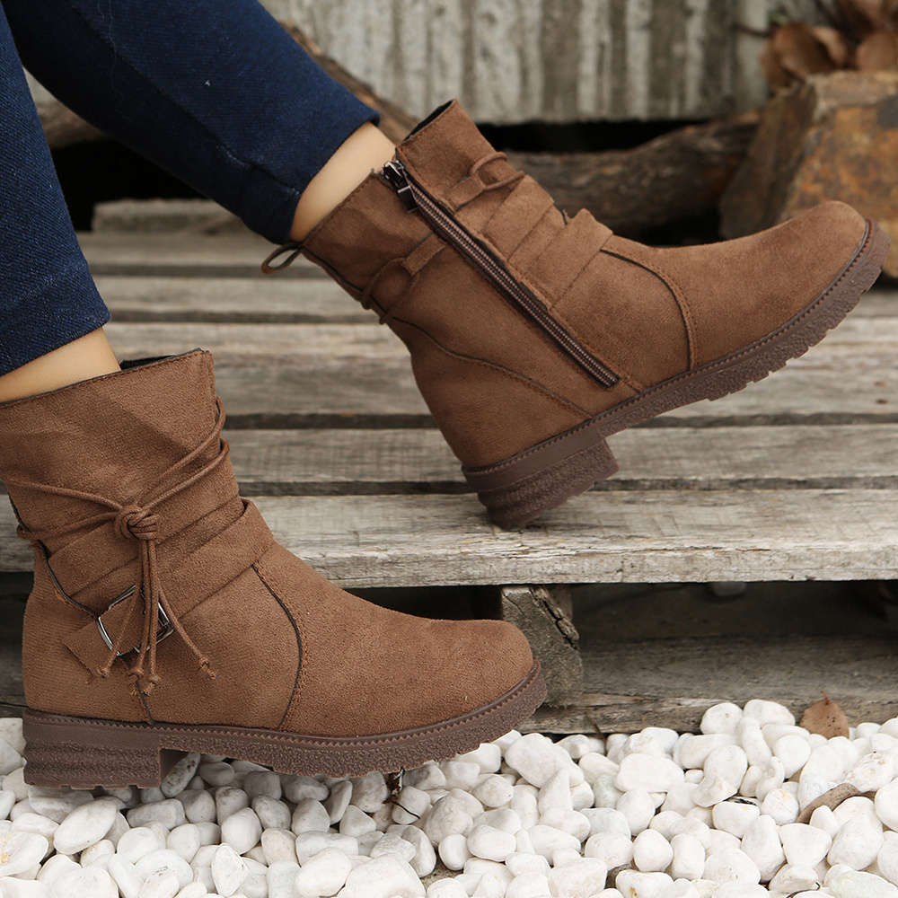 Olivoslindo Botas Martin bajas con cremallera lateral y borla con hebilla de cinturón