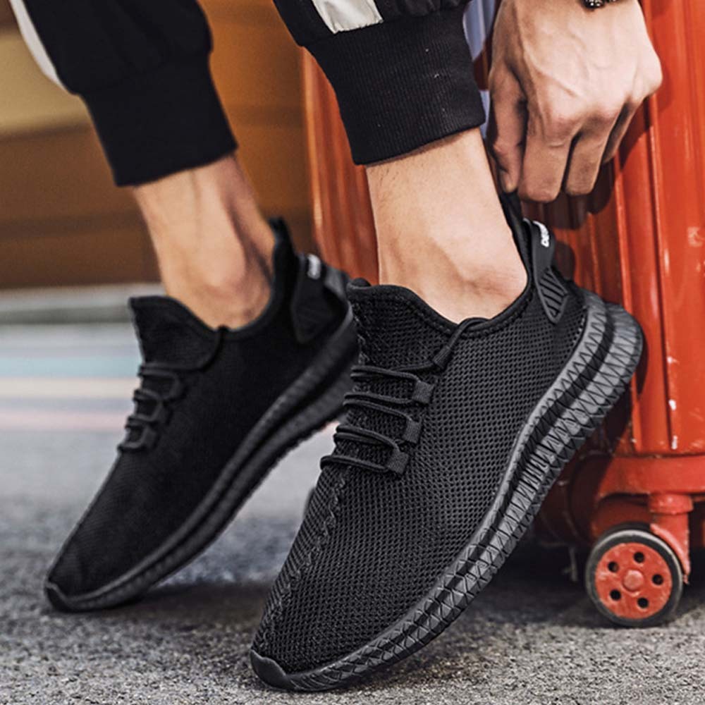 2024 New Men's Large Size Comfortable Walking Shoes