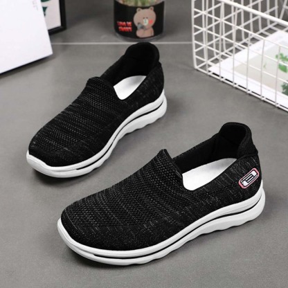 2024 zapatos para caminar de suela blanda para hombres y mujeres