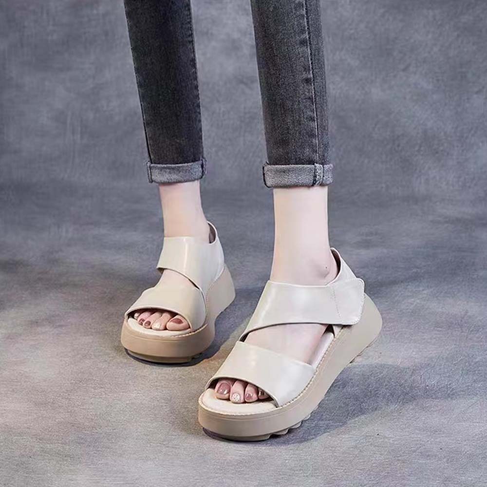 Sandalias informales de piel con velcro y suela gruesa para mujer