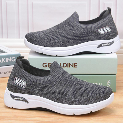 Olivoslindo Zapatillas deportivas de malla sin cordones para hombre