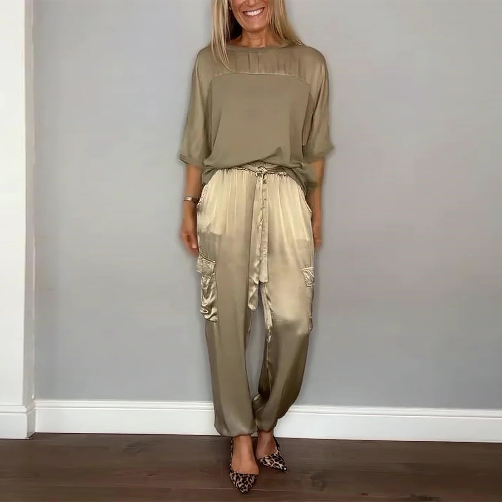 Conjunto dos piezas de top y pantalón media manga de raso liso