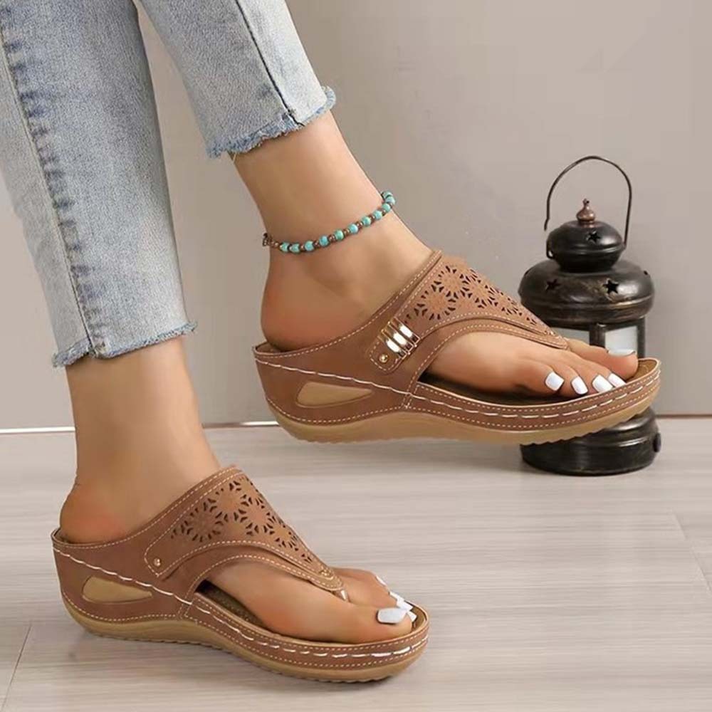Sandalias de playa con cuña y chanclas retro para mujer